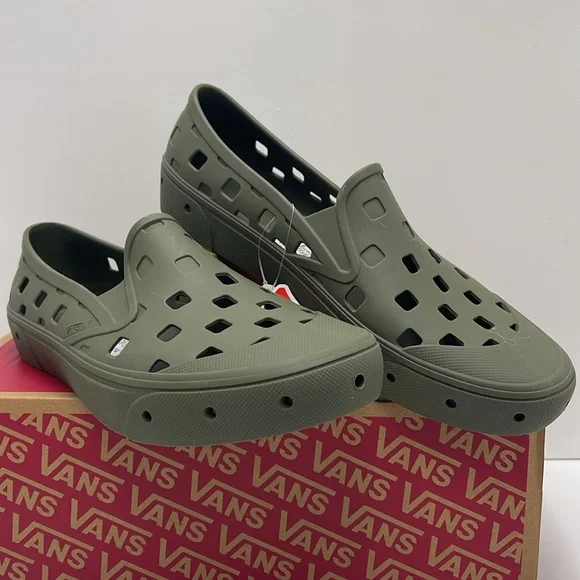 Vans WMNS Slip-On Trk
Grape Leaf
VN0A5HF850K
Sneakers - Picture 5 of 16